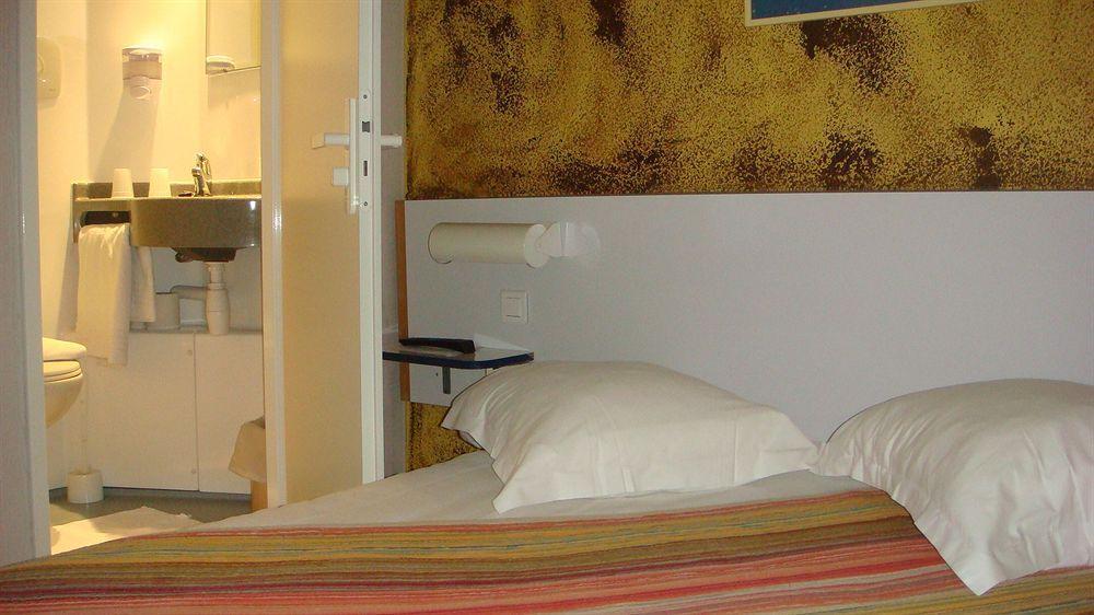 Hotel Parc Azur - Toulon Ollioules Bagian luar foto